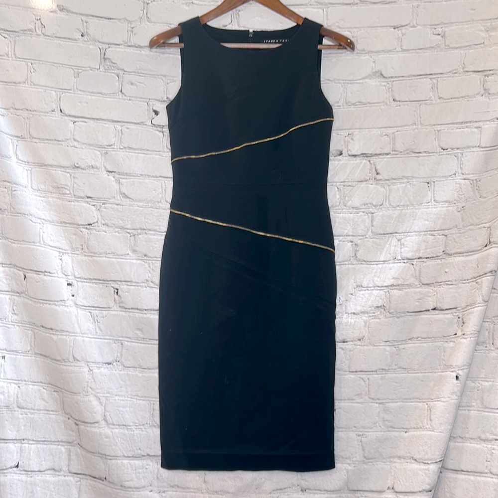 Ivanka Trump Navy Blue Zipper Sleeveless Dress Size 2 Excellent Condition